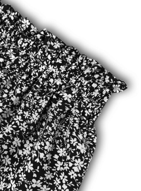 Black Skirt 01 (1) Black Skirt 01 (1)