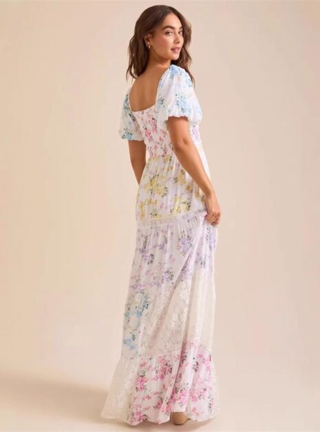 Color Dress (4) Color Dress (4)