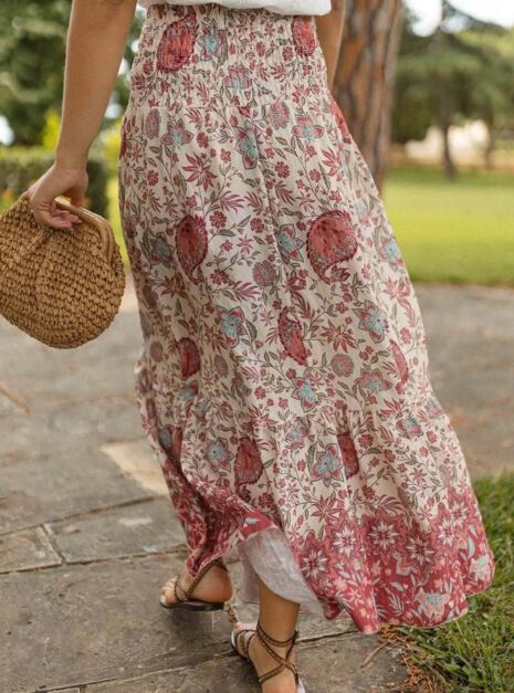 Red Skirt A4 Red Skirt A4