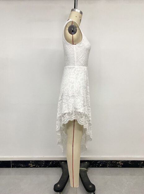 White Dress (3) White Dress (3)