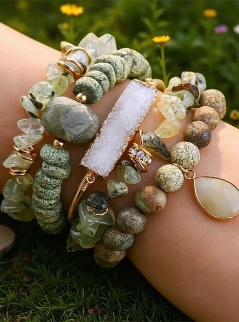 Green Bracelet 01 Green Bracelet 01