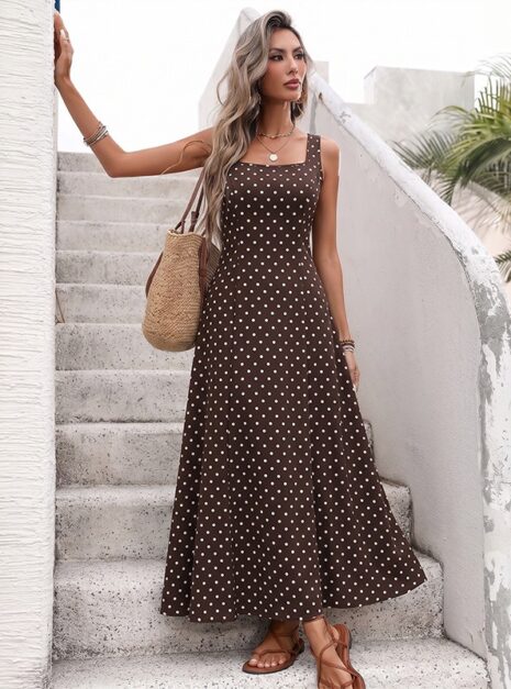 Brown Maxidress (2) Brown Maxidress (2)