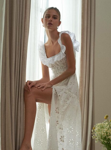 White Long Dress (4) White Long Dress (4)